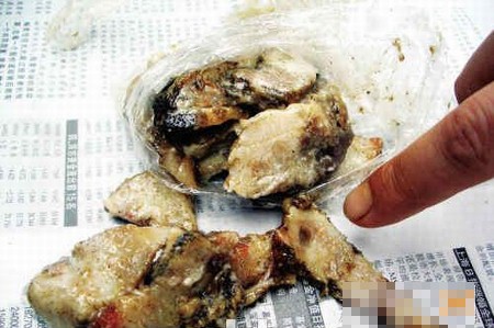 执信中学饭堂爆黑幕 猪淋巴做料剩菜仍照卖(图)