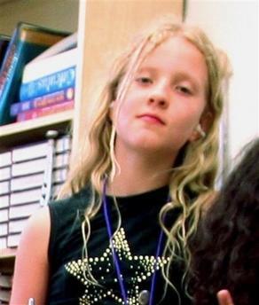 美国12岁少女从55米高烟囱跌落奇迹生还