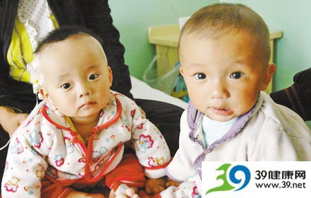 我国对食用三鹿奶粉患病婴幼儿免费治疗