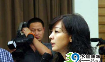 国新办就婴幼儿奶粉抽检等情况举行新闻发布会(实录)