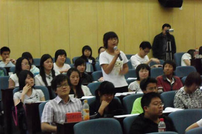 北京高校学生须在开学前一周返京