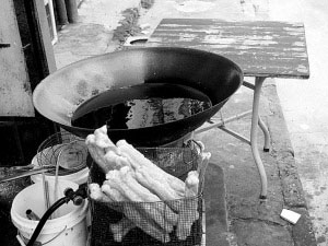 深圳洗衣粉油条销售火爆 过量食用会中毒