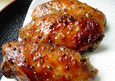 营养专家称一只烤鸡腿相当于60支香烟毒性