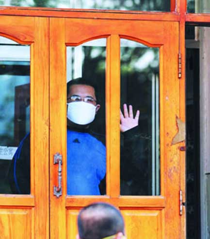 甲流“入学”记