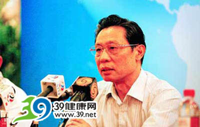 钟南山:甲流长得像