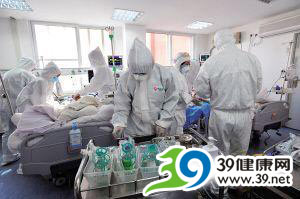 卫生部官员回应钟南山质疑：他说的我也不信