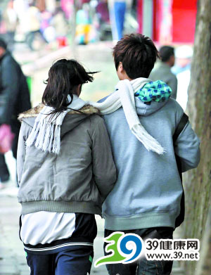 一滴口水能测早恋基因 早恋原是“命中注定”？