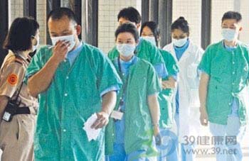 中国内地上周确诊9737例甲流病例 死亡125人