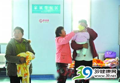 甲流重症儿童首现全国罕见新症状 均有黏稠浓痰