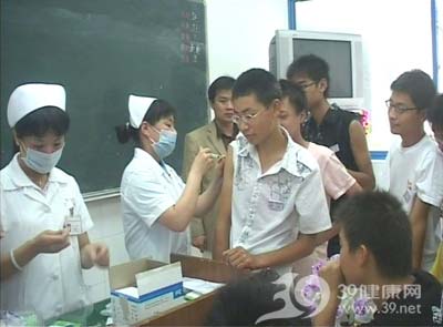 甘肃甲流暴发疫情明显减少 专家提醒节日防范