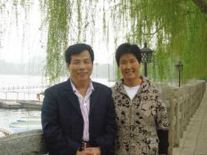 山东汉长大乳房：别叫我假女人我是纯爷们