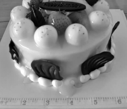 蛋糕店“英寸”冒充“寸” 蛋糕尺寸玩概念花样(图)