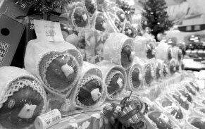 天价“平安果”98元一个 平均每天能卖近10个(图)