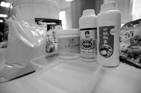 揭开大骨高汤炮制全程：食品添加剂配成(图)