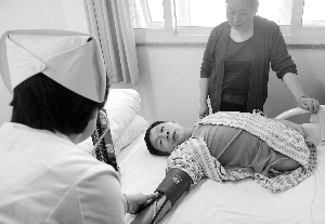 男子遇车祸遭拦腰轧断 仅剩78厘米奇迹存活