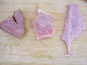 百斤猪肉造假牛肉可省约900元 牛肉纹理可压出