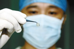 稳妥推进器官捐献事业