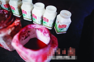 非法作坊死猪拌入剧毒农药腌制腊肉公开销卖