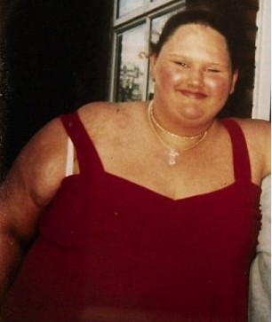 原英国最胖少女患上厌食症体重仅剩1/4