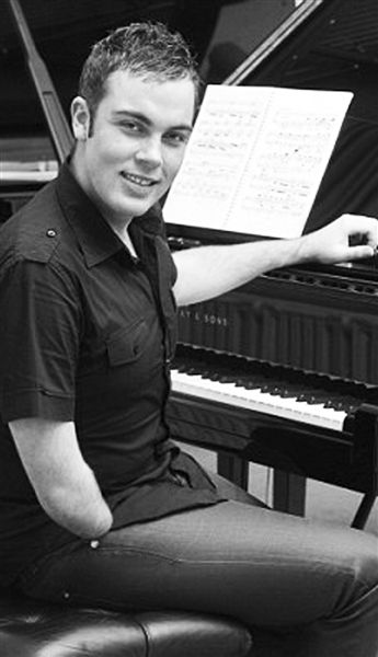 单手钢琴师麦卡锡。