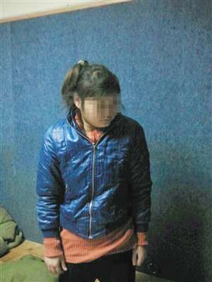 跳湖轻生的小郑在派出所