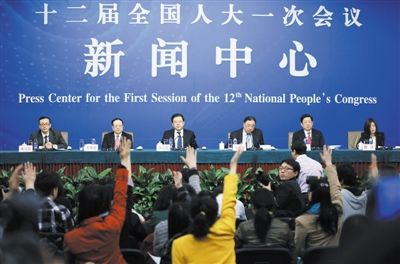 发改委副主任：全国基层医疗基本药价平均降30%