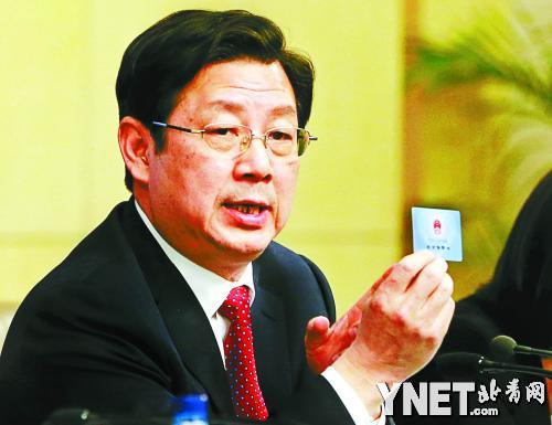 人社部副部长、国务院医改办副主任胡晓义回答记者提问