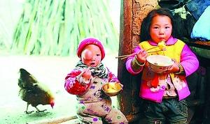 冰冰和姐姐的照片(来自网络)