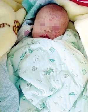 福利院给她取名周丽美，希望她以后容颜美丽