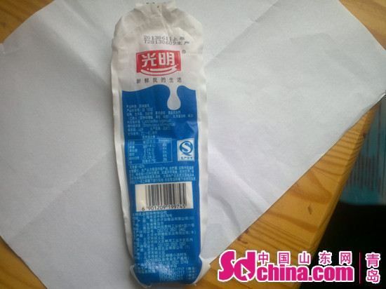 光明酸奶保质期内变质